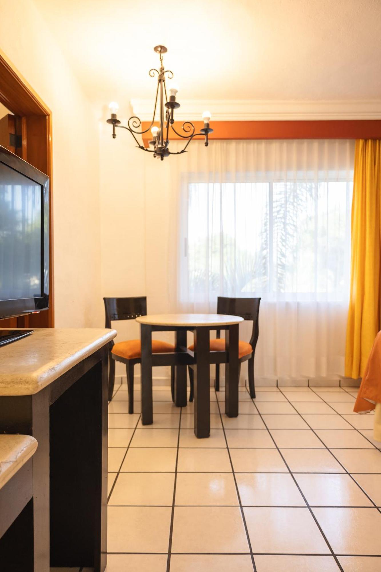Maria Isabel Colima Otel Dış mekan fotoğraf