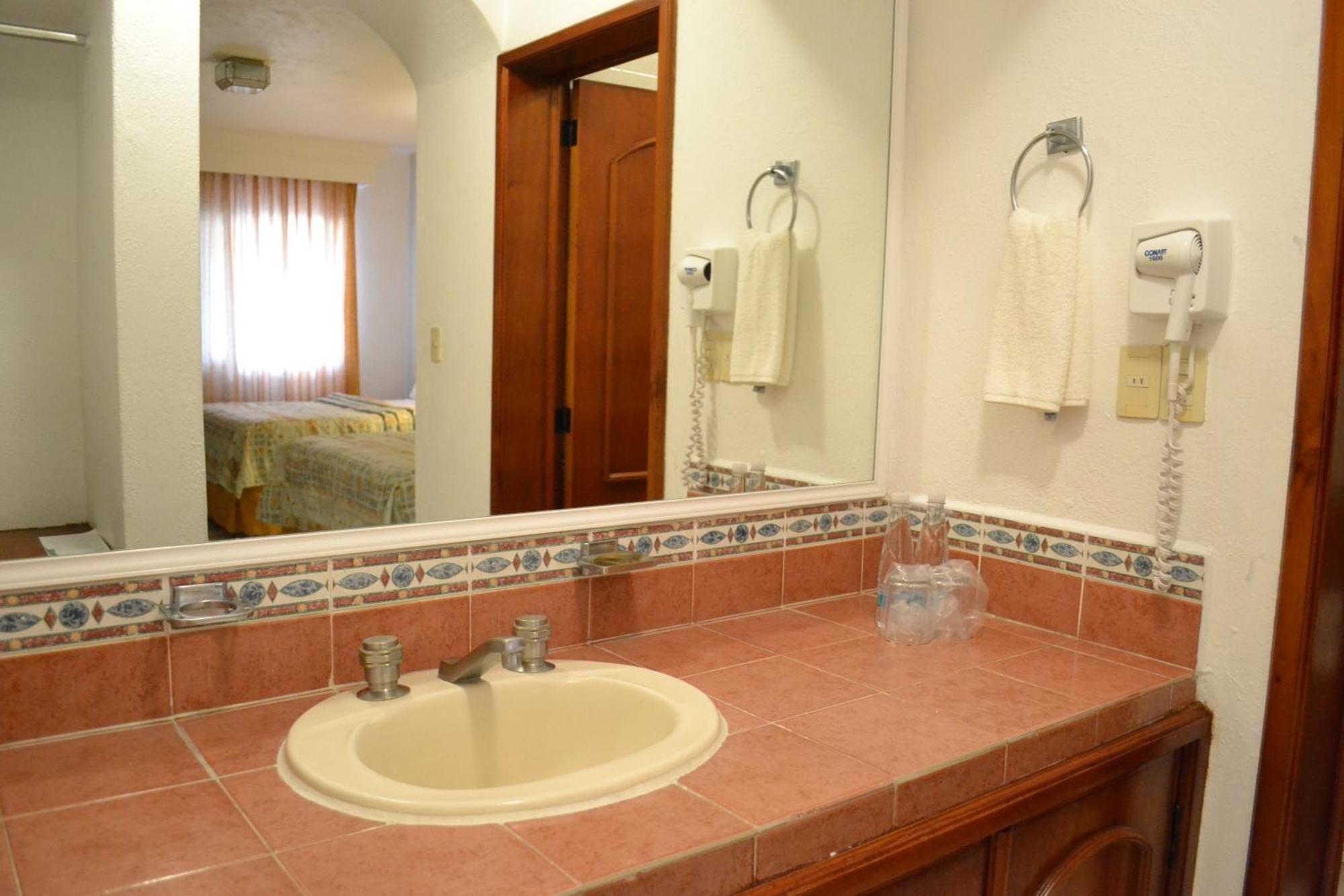 Maria Isabel Colima Otel Dış mekan fotoğraf